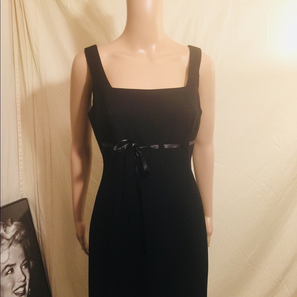 women's black cocktail dress size XS